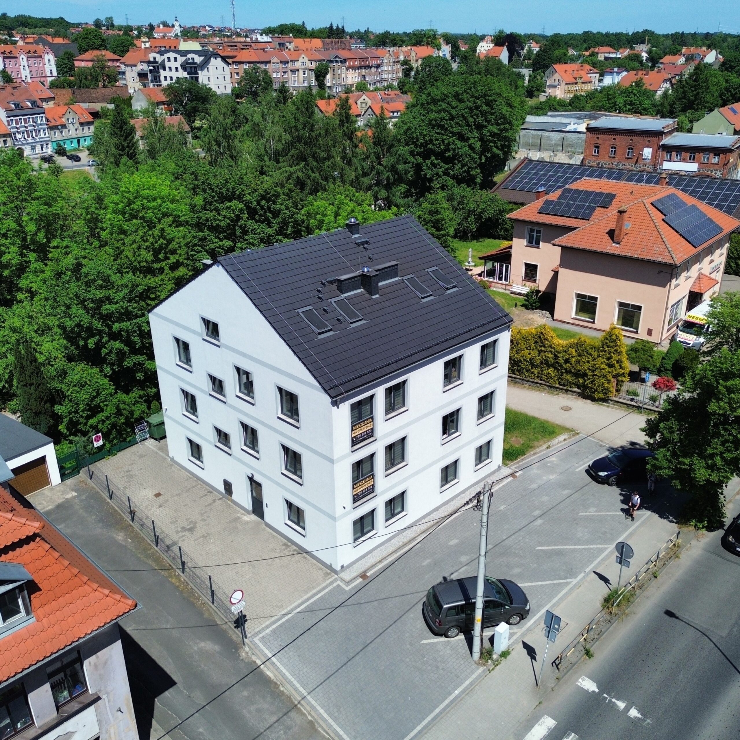 Property Featured Image